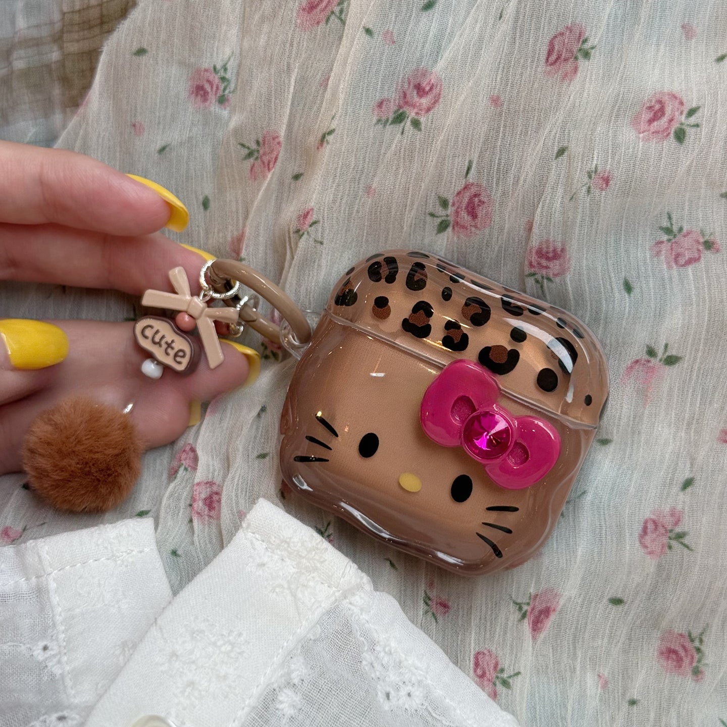 Chromahome Helo Kitty AirPods Case - Chromahome  