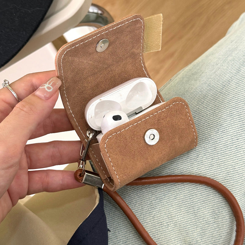 Chromahome Leather Retro Brown Dog AirPods Case - Chromahome  