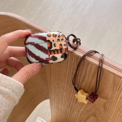 Chromahome Fashionable Retro Leopard Print Stitching Star AirPods Case - Chromahome  