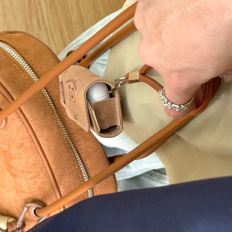 Chromahome Leather Retro Brown Dog AirPods Case - Chromahome  