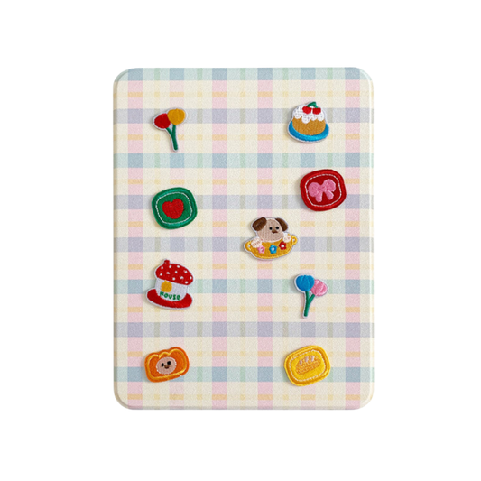 Chromahome Pattern Embroidery Bread Puppy iPad Case - Chromahome  