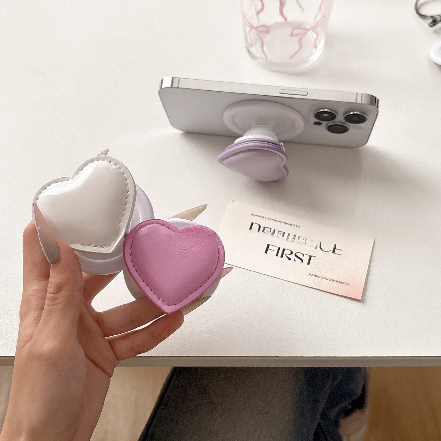 Chromahome Heart Shape Flip Cover Mirror Makeup MagSafe Adhesive Ring Holder